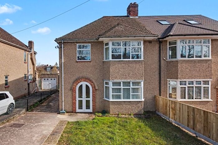 3 Bedroom Semi Detached House For Sale In Franklin Road, Headington, Oxford, OX3
