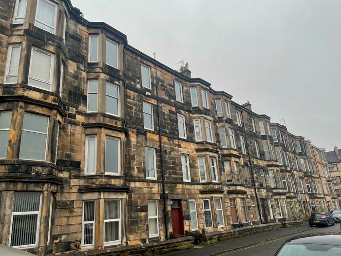 2 Bedroom Flat To Rent In Walker Street, Paisley, Renfrewshire, PA1