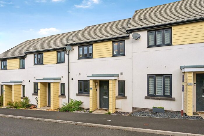 2 Bedroom Terraced House For Sale In Kilmar Street, Plymouth, Devon, PL9