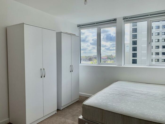 2 Bedroom Apartment To Rent In Enterprise House, Portsmouth, PO1