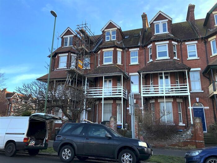1 Bedroom Flat To Rent In Fitzalan Road, Littlehampton, BN17