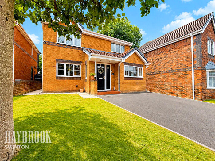 4 Bedroom Detached House For Sale In Far Golden Smithies, Mexborough, S64