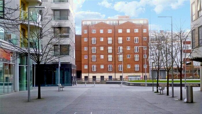 2 Bedroom Flat To Rent In Picture House, Reading, RG1