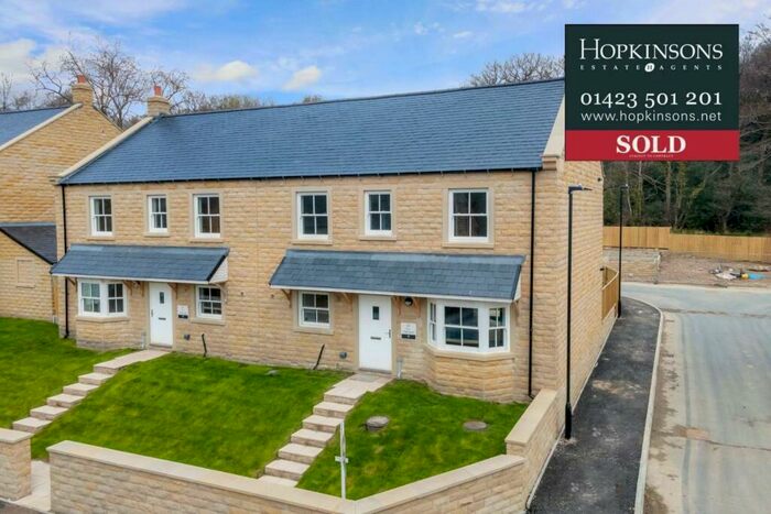 4 Bedroom Semi-Detached House For Sale In Plot, Summerbridge, HG3