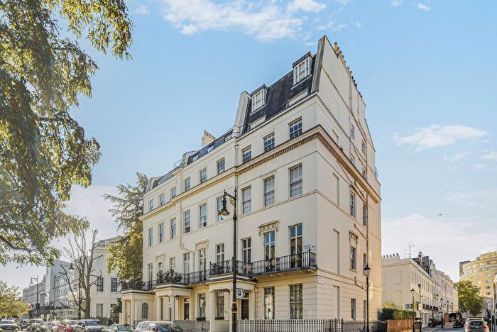 2 Bedroom Flat For Sale In Wilton Terrace, Belgravia, SW1X