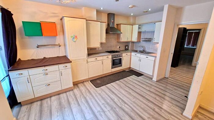 2 Bedroom Flat To Rent In Badger Road, West Timperley, Altrincham, WA14