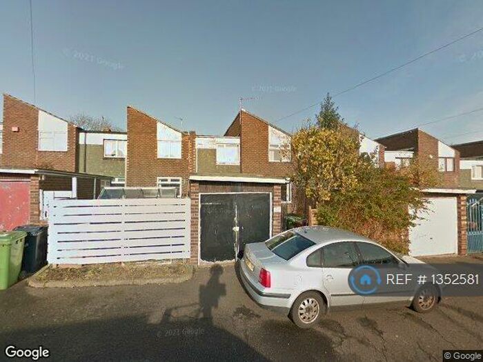 3 Bedroom Terraced House To Rent In Whinway, Washington, NE37