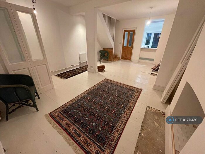 2 Bedroom Terraced House To Rent In Magdala Road, Broadstairs, CT10