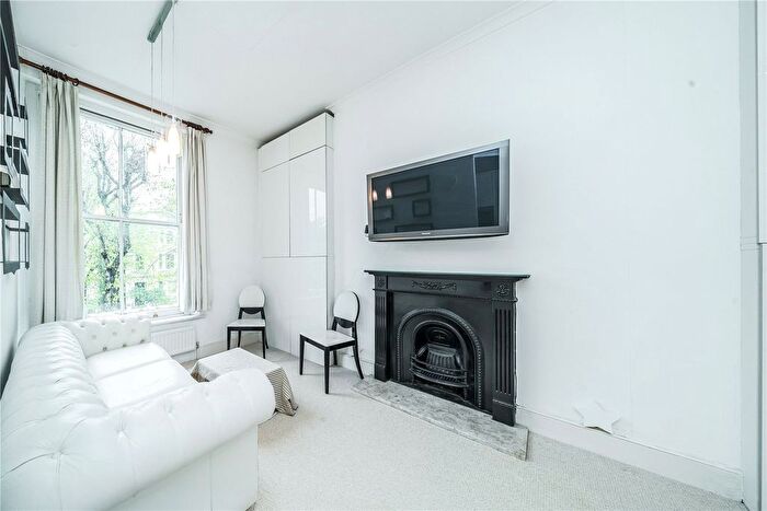 1 Bedroom Flat To Rent In Cambridge Gardens, London, W10