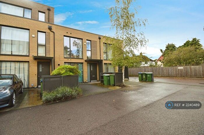 3 Bedroom Terraced House To Rent In Storer Drive, Welling, DA16