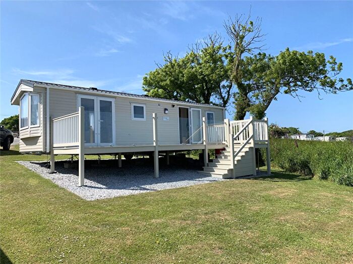 2 Bedroom Property For Sale In Ruan Minor, Helston, Cornwall, TR12