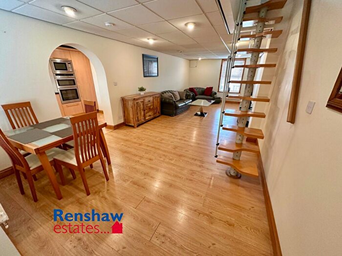 2 Bedroom Flat To Rent In Nottingham Road, Ilkeston, Derbyshire, DE7