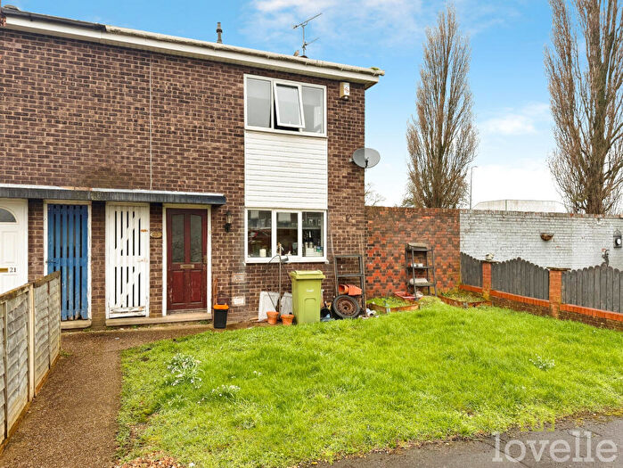 2 Bedroom Terraced House For Sale In Grasby Close, Gainsborough, DN21