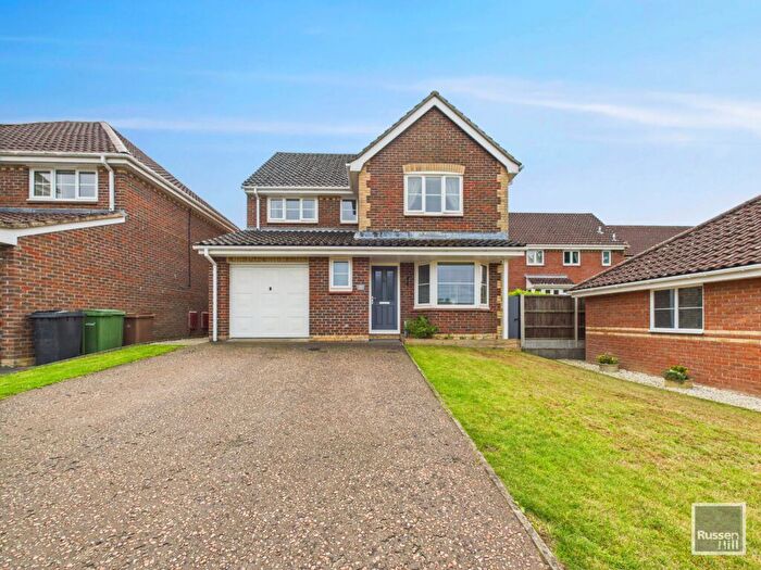 4 Bedroom Detached House For Sale In Cleves Way, Old Costessey, NR8