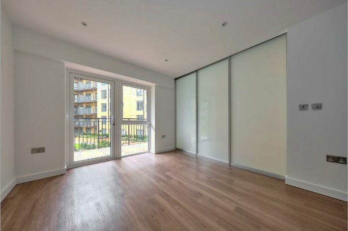 Studio To Rent In Barnhill Road, Wembley, Middlesex, HA9