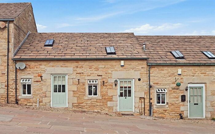 2 Bedroom Barn Conversion For Sale In Hagg Hill, New Tupton, Chesterfield, S42