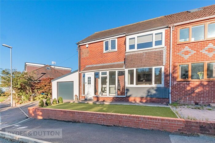 3 Bedroom Semi-Detached House For Sale In Huddersfield Road, Austerlands, Saddleworth, OL4