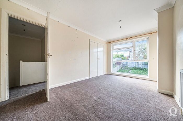3 Bedroom Terraced House For Sale In Lonsdale Drive, Gillingham, Kent, ME8