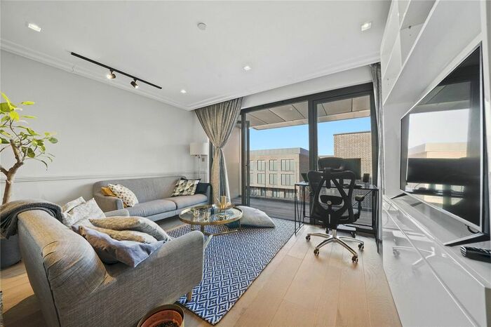 1 Bedroom Flat To Rent In Queens Wharf, Crisp Road, W6