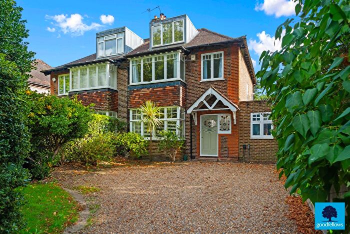 5 Bedroom Semi-Detached House To Rent In Sheridan Road, London, SW19