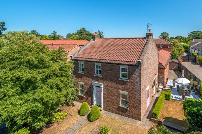 4 Bedroom Detached House For Sale In Lodge Yard, Minskip, York, North Yorkshire, YO51