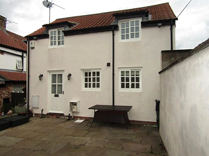 1 Bedroom Link Detached House To Rent In St. James Square, Boroughbridge, York, YO51