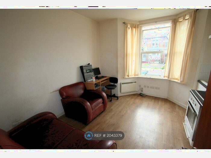 1 Bedroom Flat To Rent In Westcombe Hill, London, SE3