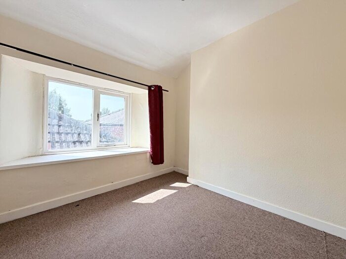 2 Bedroom Flat To Rent In King Street, Belper, DE56