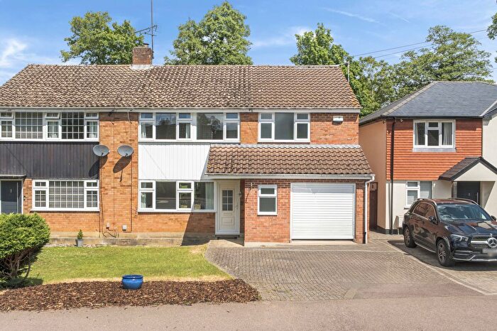 4 Bedroom Semi-Detached House For Sale In Lake View Road, Sevenoaks, TN13