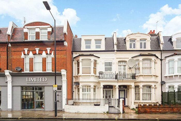 1 Bedroom Flat To Rent In Dawes Road, Fulham, SW6