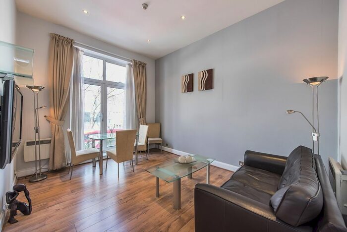 1 Bedroom Flat To Rent In Theobalds Road, London, WC1X
