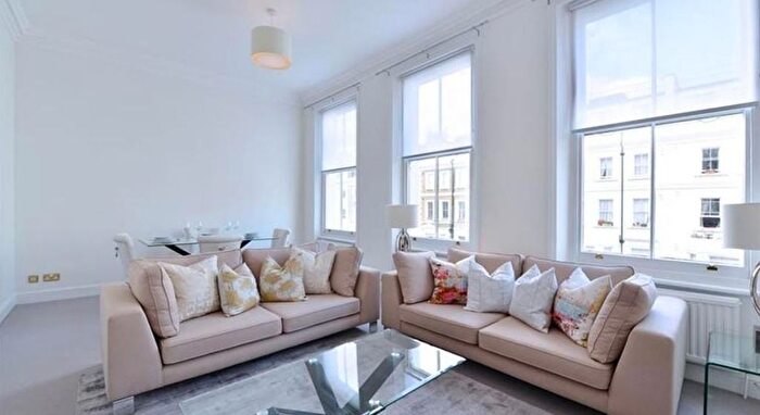 2 Bedroom Flat To Rent In Lexham Gardens, Kensington, London, W8