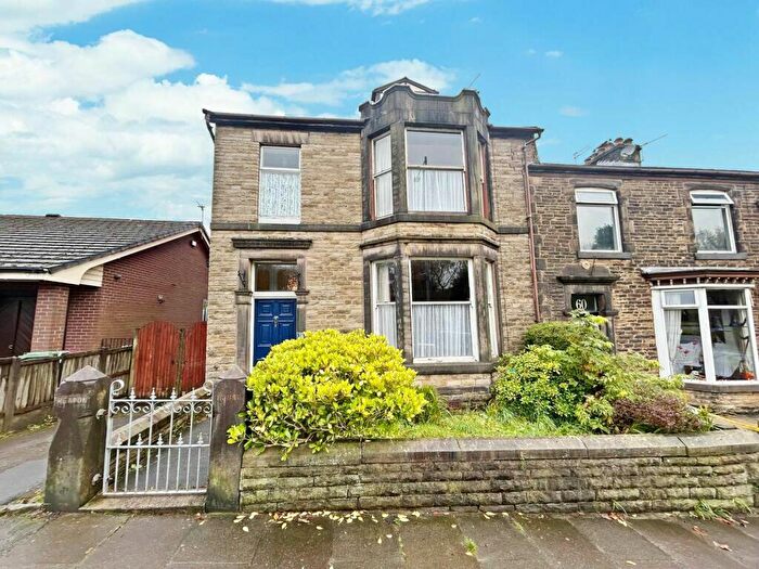 4 Bedroom End Of Terrace House For Sale In Scholes Bank, Horwich, Bolton, Greater Manchester, BL6