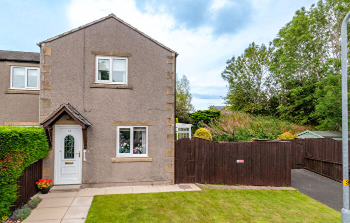3 Bedroom Semi-Detached House For Sale In Kendal Close, Hellifield, BD23