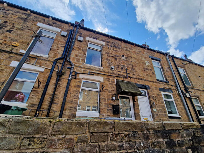2 Bedroom Terraced House To Rent In Airedale Terrace, Woodlesford, Leeds, LS26