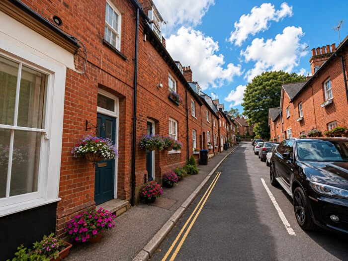 3 Bedroom Terraced House To Rent In Church Street, Hatfield, AL9