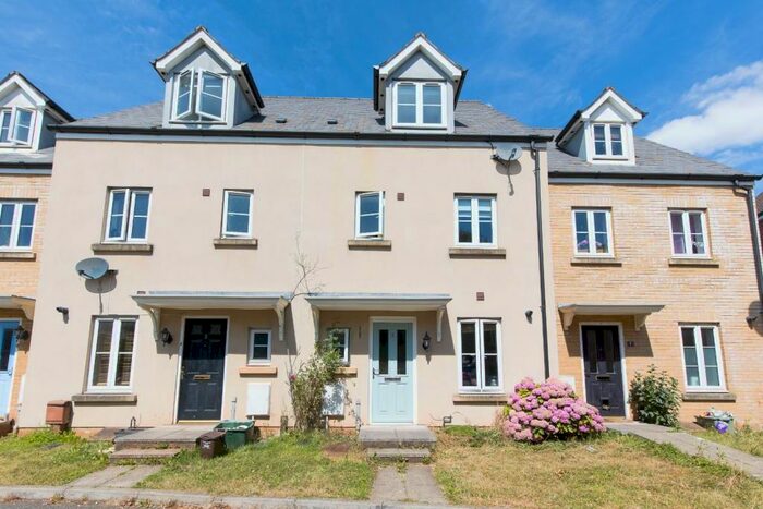 4 Bedroom Terraced House To Rent In Fishers Mead, Long Ashton, Bristol, BS41