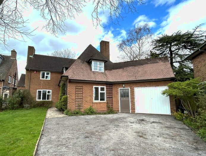 3 Bedroom Detached House To Rent In Boultbee Road, Sutton Coldfield, West Midlands, B72