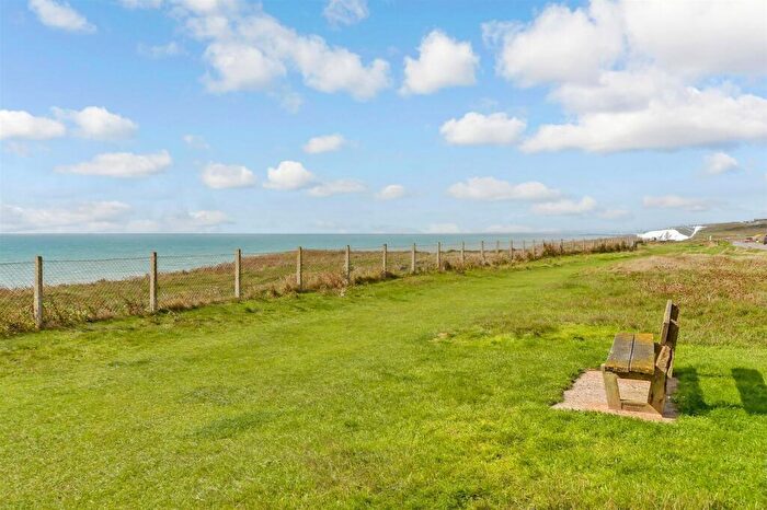 2 Bedroom Apartment For Sale In The Esplanade, Telscombe Cliffs, Peacehaven, East Sussex, BN10