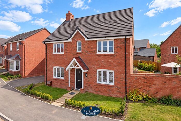 4 Bedroom Detached House For Sale In Hollyberry Way, Allesley, Coventry, CV5
