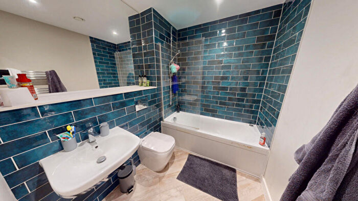 2 Bedroom Apartment To Rent In Alcester Street, Birmingham, B12