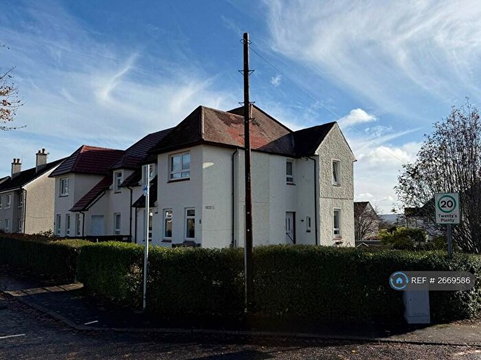 3 Bedroom Flat To Rent In Houston Road, Bridge Of Weir, PA11