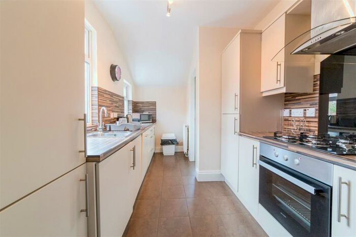 4 Bedroom Maisonette To Rent In &#;pppw - Addycombe Terrace, Heaton, NE6