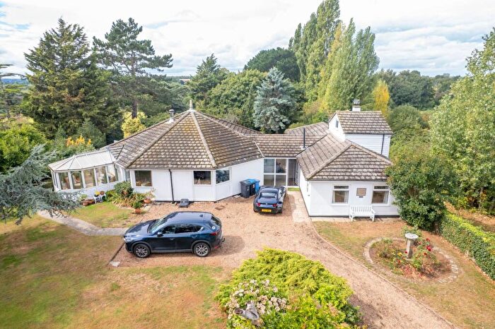 5 Bedroom Detached House For Sale In Coombe Lane, Ash, Canterbury, Kent, CT3