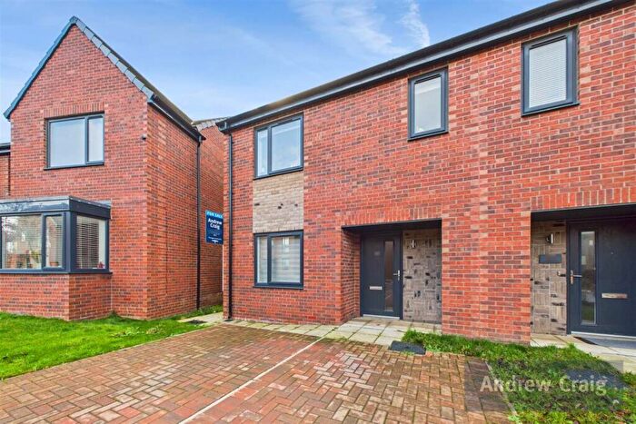 3 Bedroom Semi Detached House For Sale In Nightingale Avenue, Hebburn, NE31