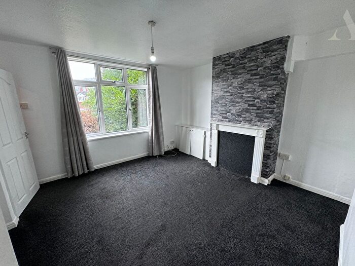 2 Bedroom Terraced House To Rent In Brompton Road, Birmingham, West Midlands, B44