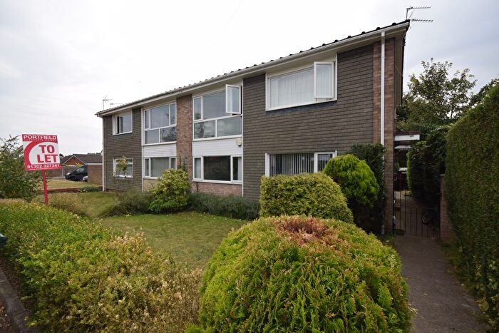 2 Bedroom Flat To Rent In Winterton Close, Doncaster, DN4