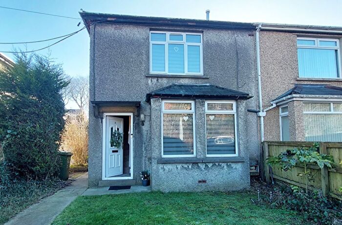 3 Bedroom Semi-Detached House For Sale In Pandy Road, Croespenmaen, Crumlin, NP11