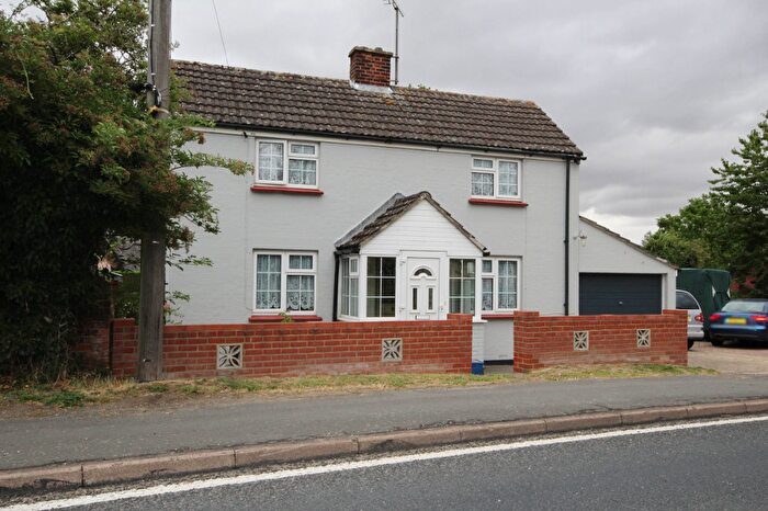 3 Bedroom Detached House For Sale In Sturmer, CB9