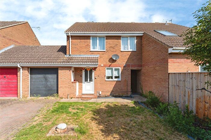 3 Bedroom Semi-Detached House For Sale In St. Georges Way, Cambridge, Cambridgeshire, CB24
